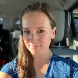 Meet your Posher, Elizabeth